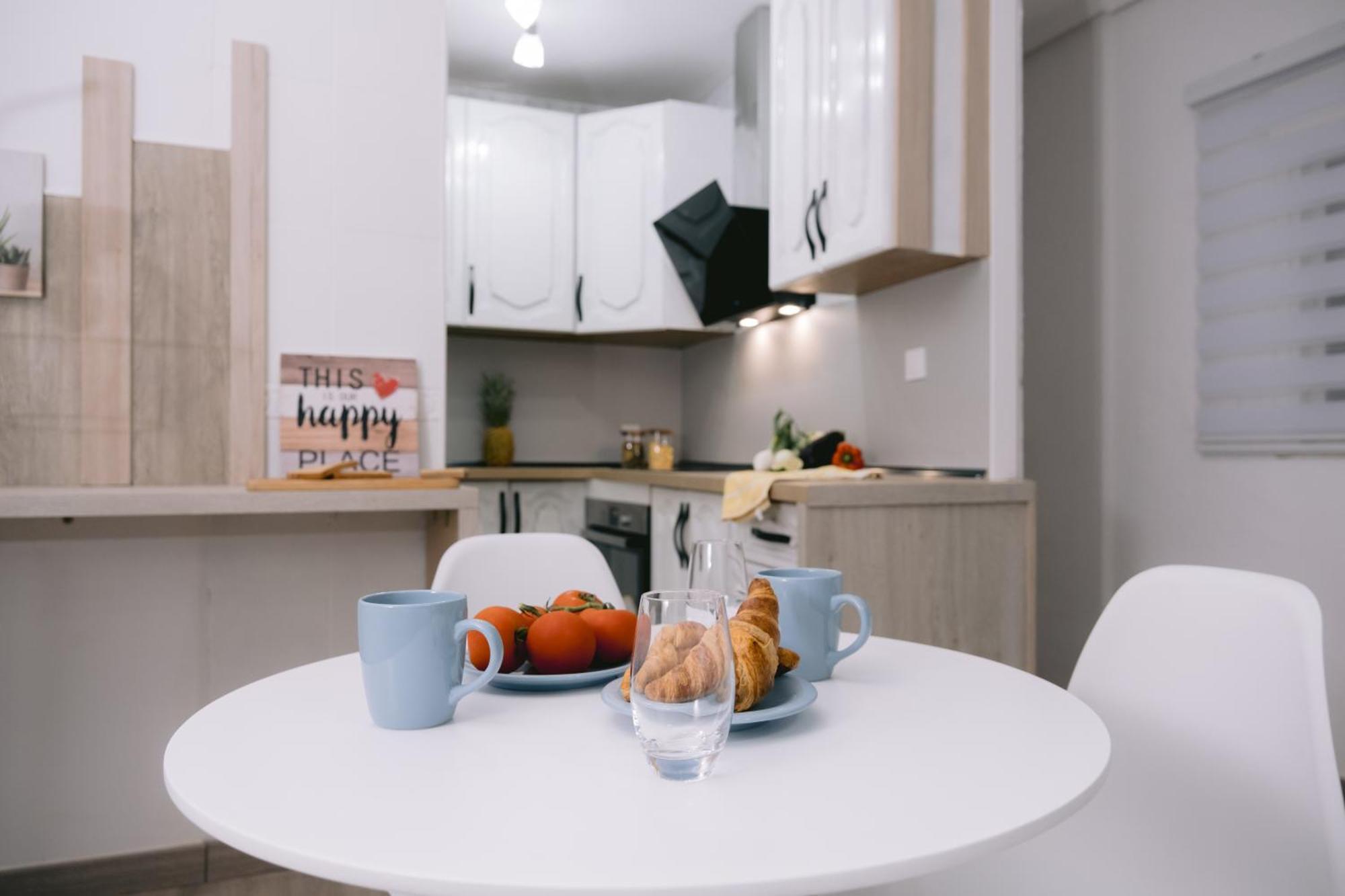 Piso Compartido Delyrent, Renfe Hotel เฮน ภายนอก รูปภาพ