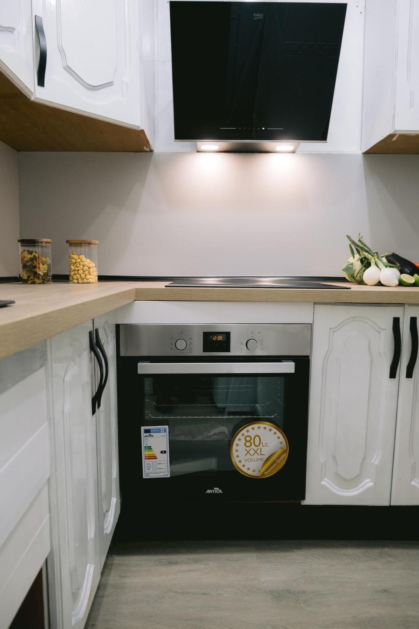Piso Compartido Delyrent, Renfe Hotel เฮน ภายนอก รูปภาพ